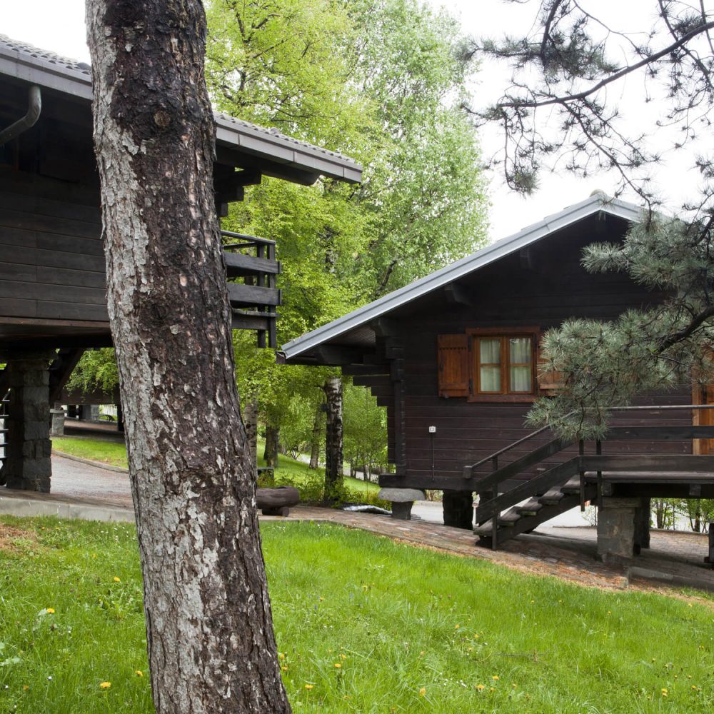 1. chalet varie hotel village