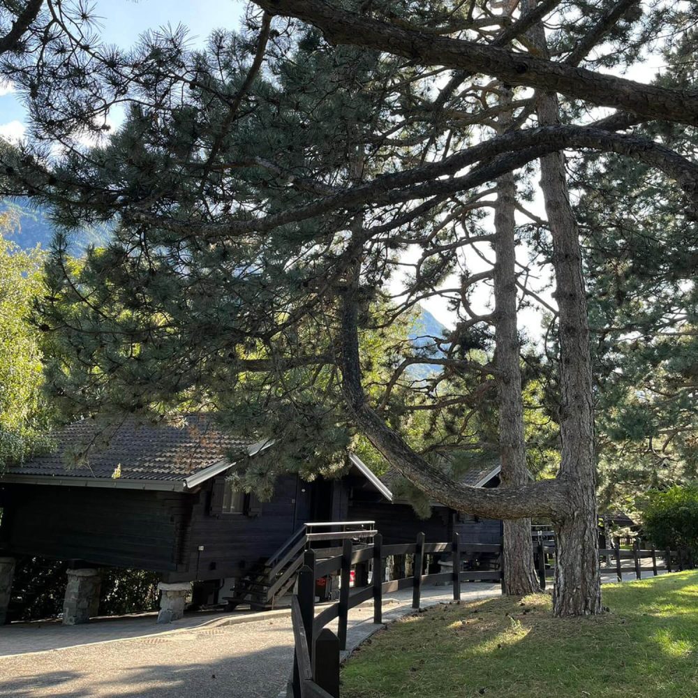 5chalet varie hotel village