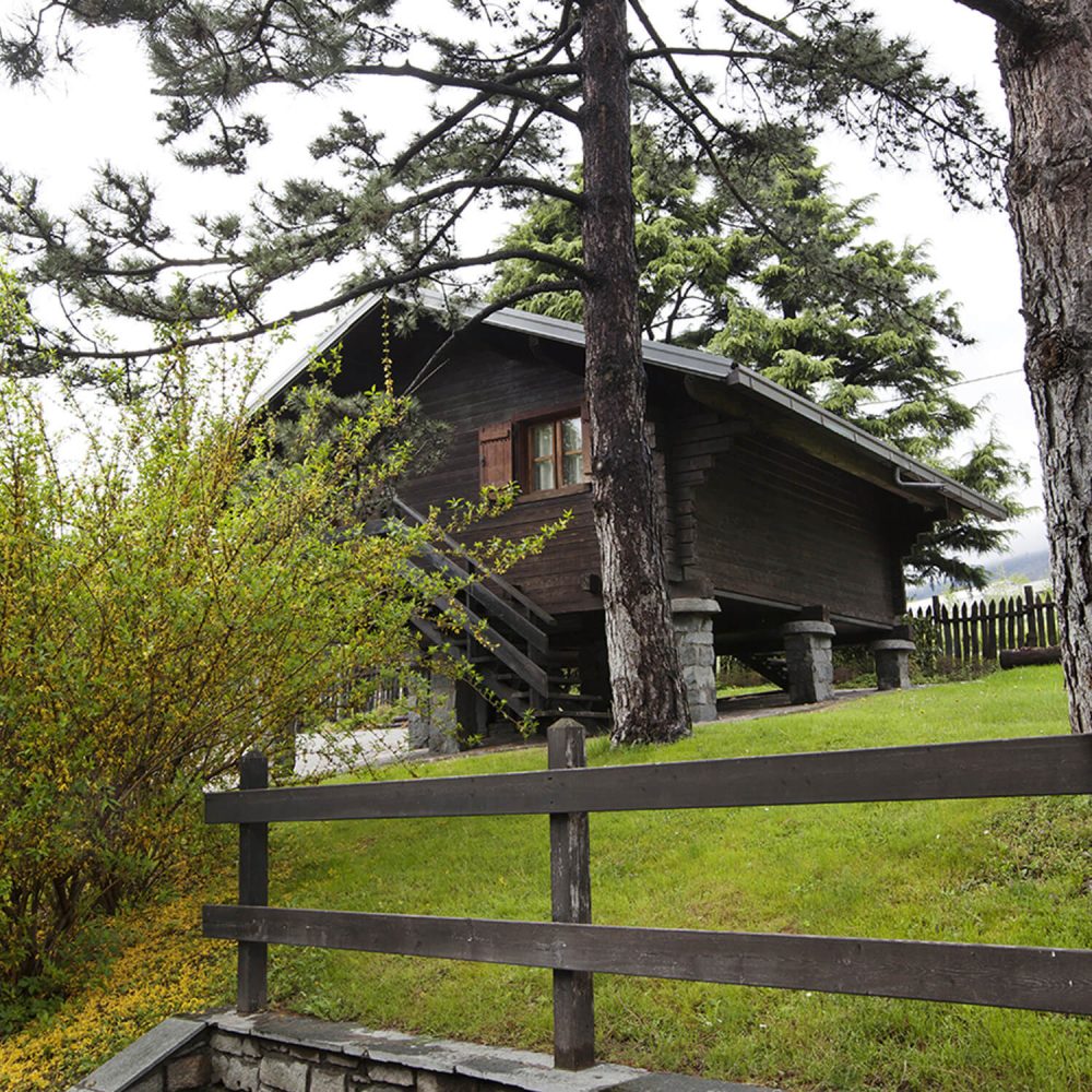 6chalet varie hotel village